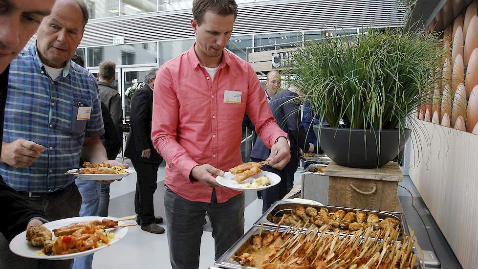 Vooral de vraag naar kip neemt toe, verwacht de Europese Commissie.