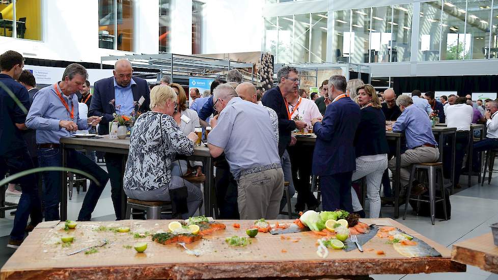 Na de twee presentaties volgde het buffet.