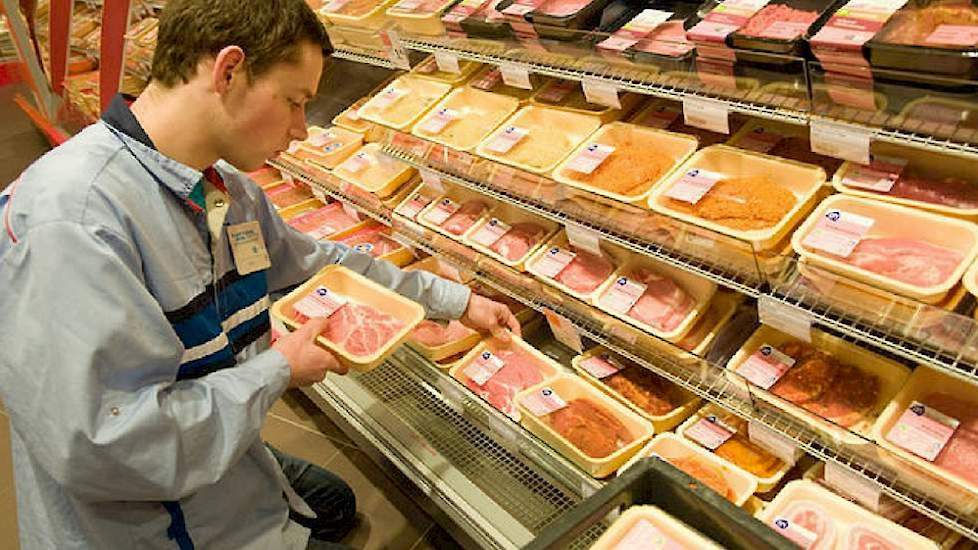 Schouten: „Laten we juist in deze tijd waarin we beseffen hoe belangrijk voedsel is ook denken aan degene die het voedsel maakt.”