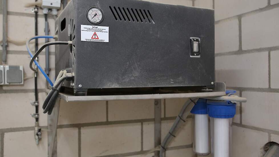 Hubers kan met de hoge druk koeling de staltemperatuur 5 graden Celsius verlagen. De hogedruk pomp kan zowel continu als pulserend draaien en schakelt automatisch in als de staltemperatuur boven de ingestelde waarde komt.