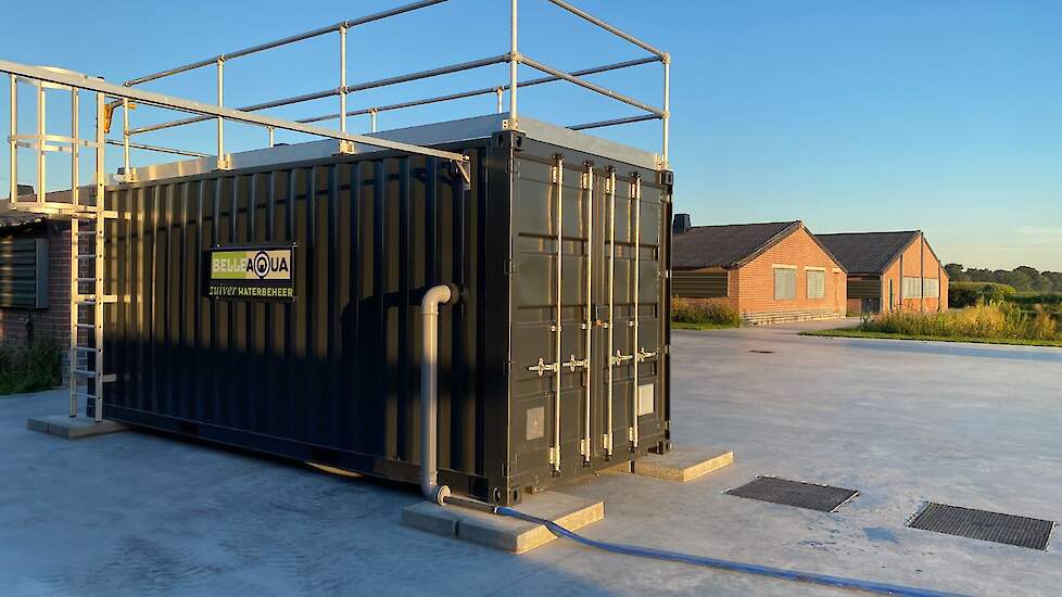 De waterzuiveringsinstallatie bij een pluimveehouder in Vlaanderen.