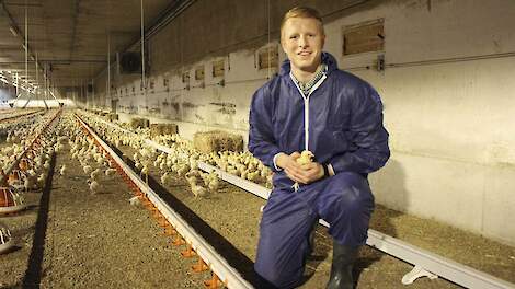 Christoph Hartlage (27) schakelde onlangs om van kalkoenen naar vleeskuikens.