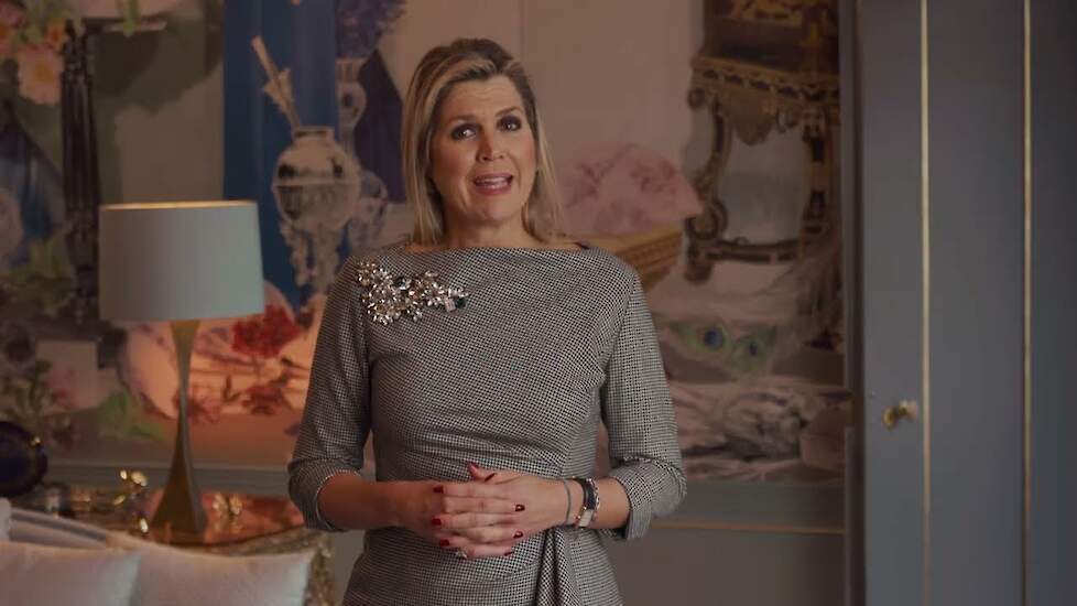 Koningin Máxima opent vestiging Kipster met videoboodschap