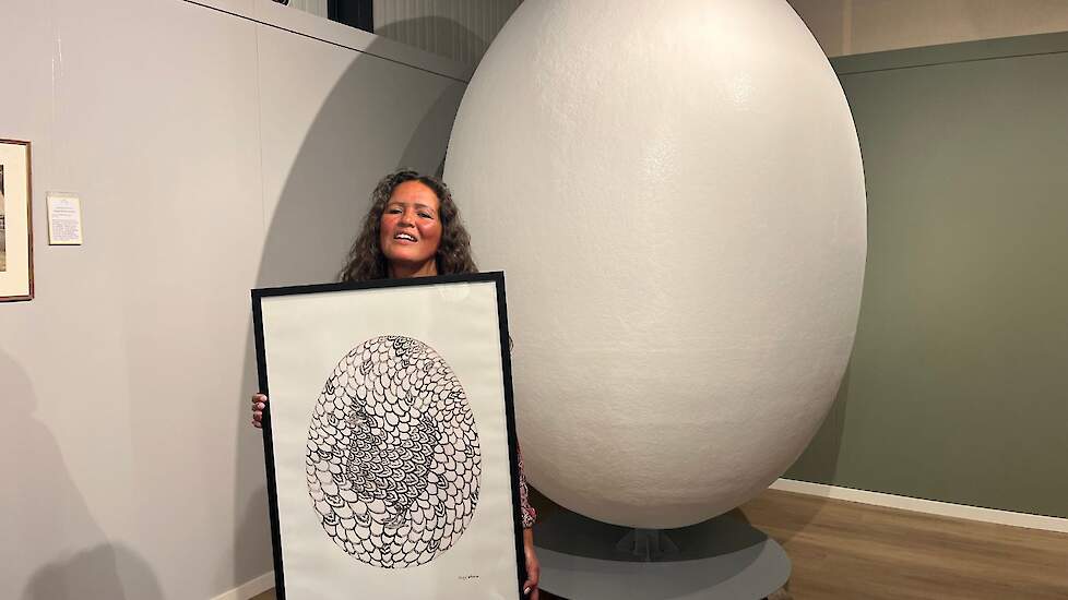 Komende tijd wordt dit tweede ei beschilderd door Aukje Westra . Deze eyecatcher komt in Barneveld te staan.
