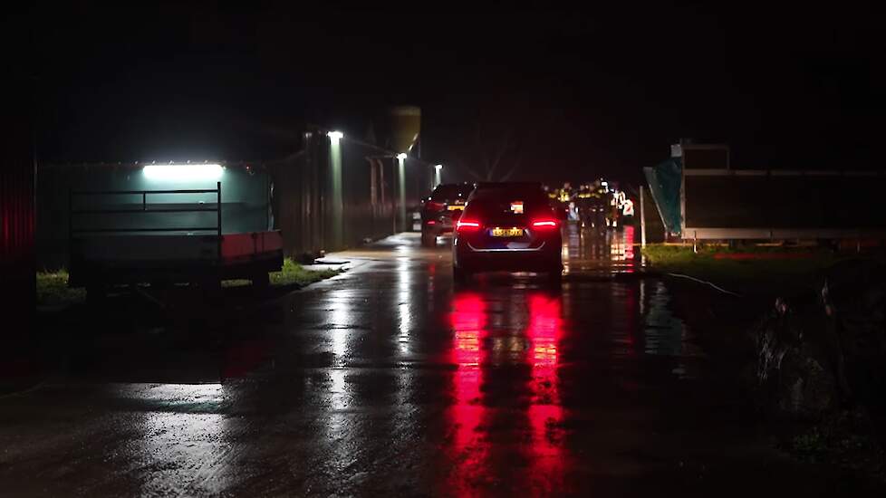 De productielocatie waar synthetische drugs werden gemaakt was in een loods aan de Ittervoorterweg in Weert, waar een pluimveebedrijf is gevestigd.
