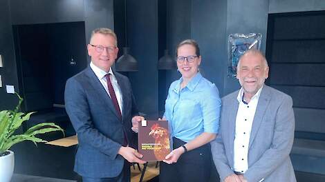 V.l.n.r.: Harold Zoet, Anne-Jo Smits en Jan Workamp.