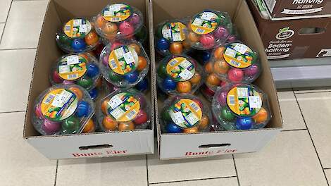 Eierprijzen stijgen naar recordhoogtes: Eieren in Duitse supermarkt goedkoper dan bij groothandel