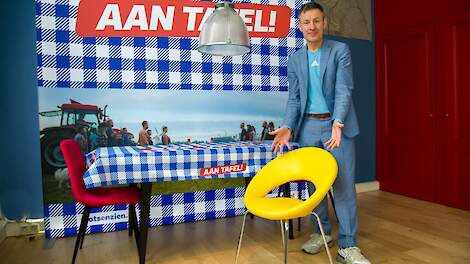 'Wie niet aan tafel zit, staat op het menu'