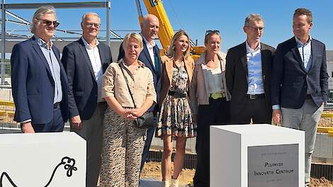 Hoogtechnologische, multifunctionele en energieflexibele proefaccommodatie voor vleeskuikens