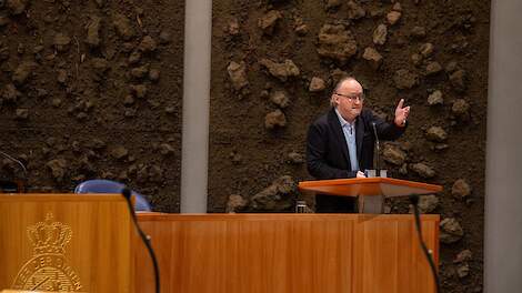 Dion Graus (PVV): Dierenartsen NVWA moeten in slachthuizen begeleid worden door politie