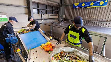 Onverkochte voedselproducten Lidl verwerkt tot veevoer